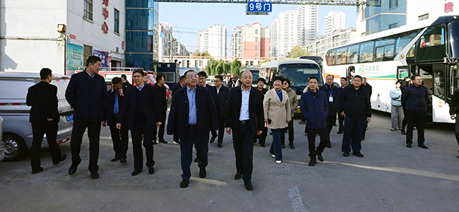 中国五金制品协会暨省市领导、企业家莅临临沂五金城参观考察指导工作