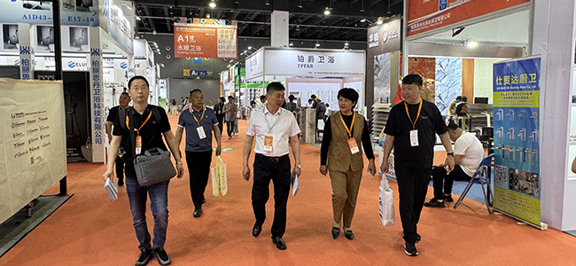 万宝企业总公司考察团赴浙江考察交流